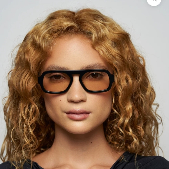 Jane Mini Gloss Black Sunglasses - Picture 2 of 8